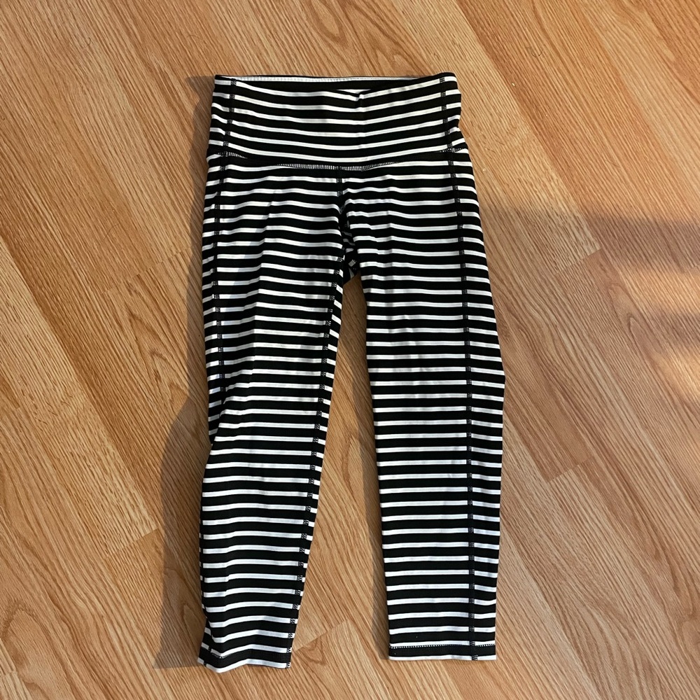 Athleta Capri Leggings. Black/white stripes. Like new condition